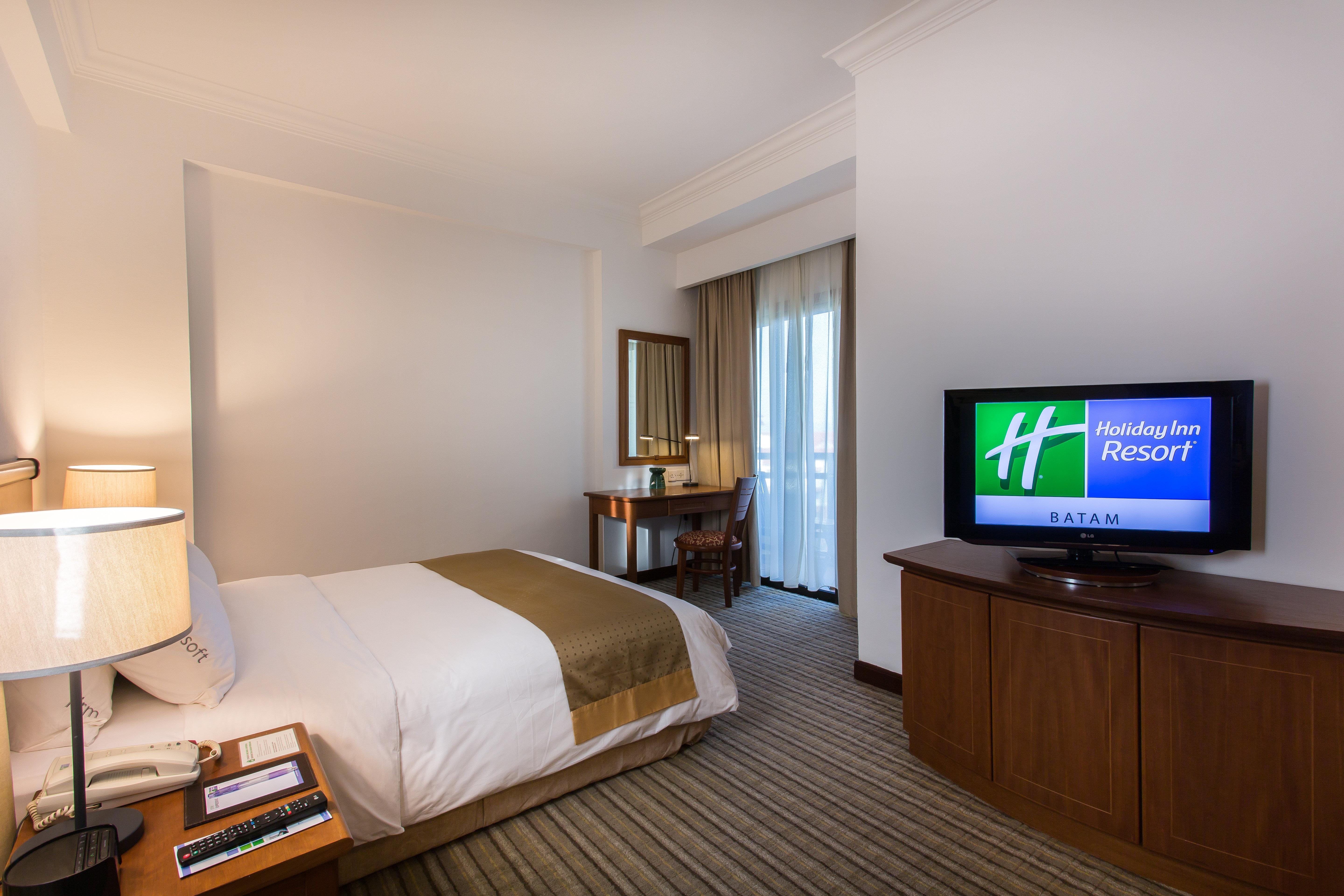 Holiday Inn Resort Batam By Ihg Sekupang Exterior photo